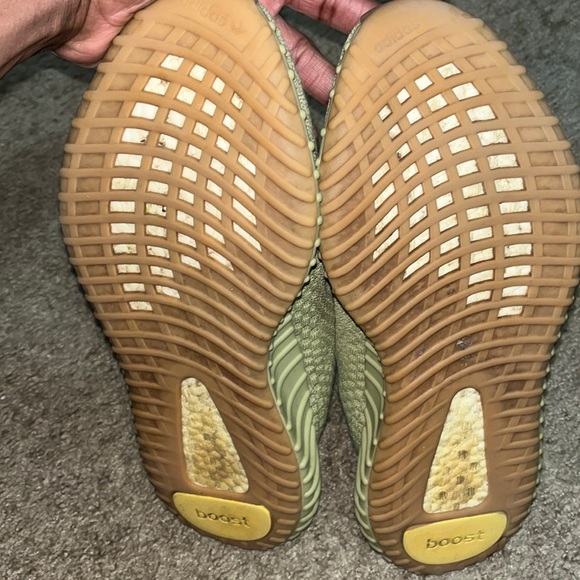 Yeezys by Kanye west v2 sulfur. - Picture 3 of 4